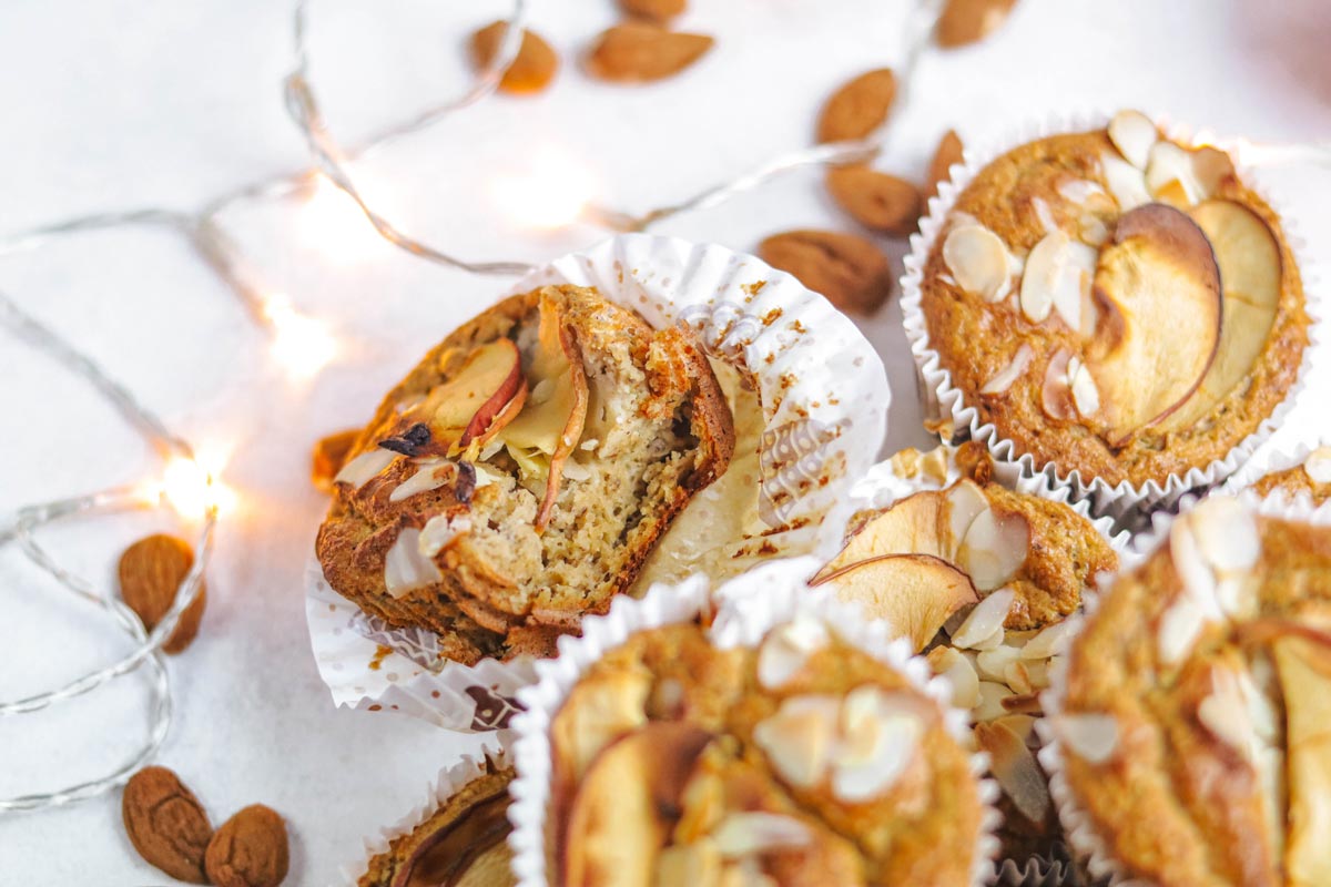Muffins de Maçã e Amêndoa
